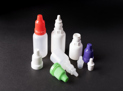 Plastic droppers