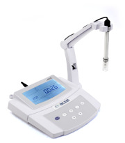 Benchtop Conductivity / °C Meter