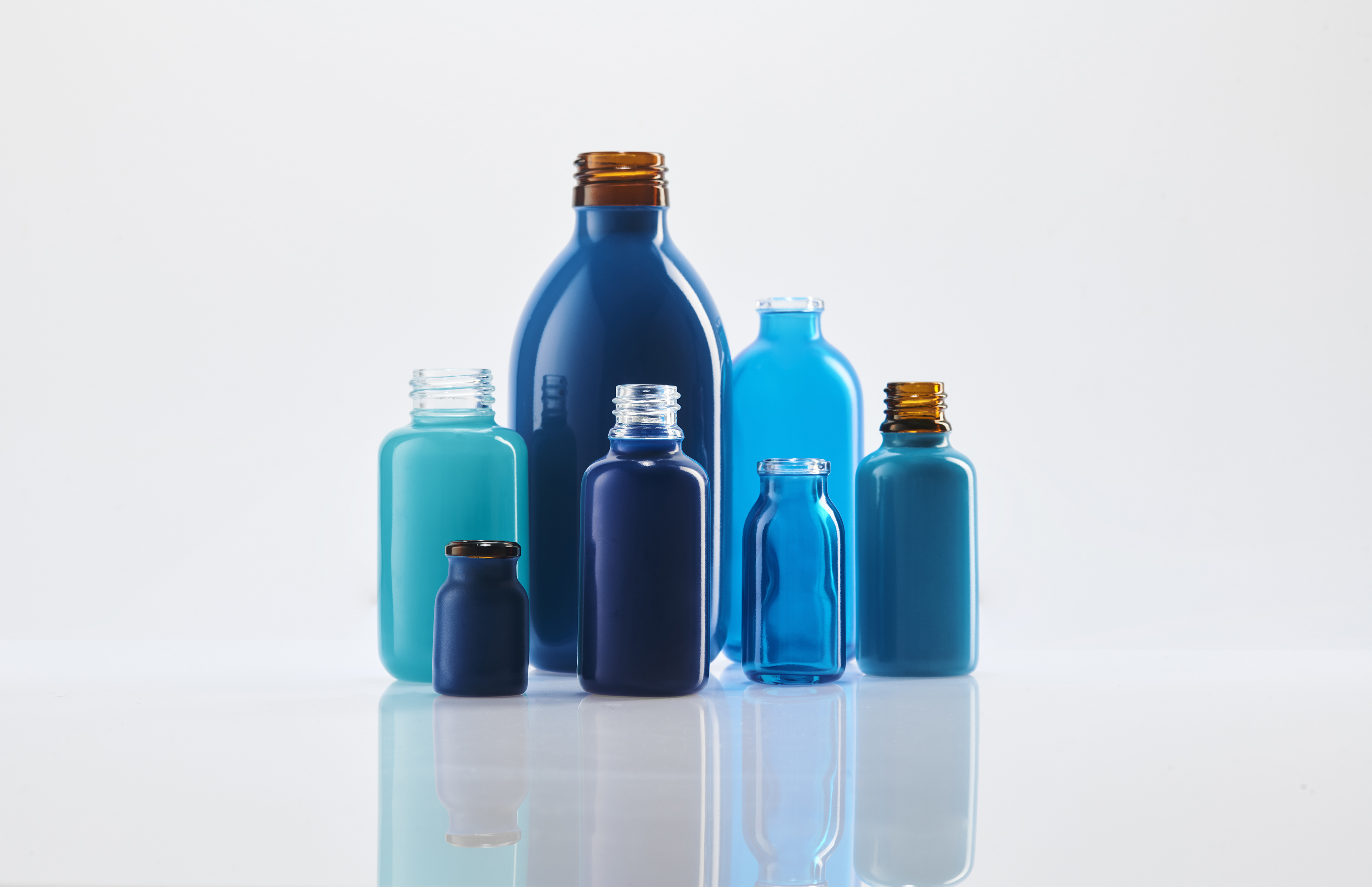 Plastic coating & printing options for glass packaging