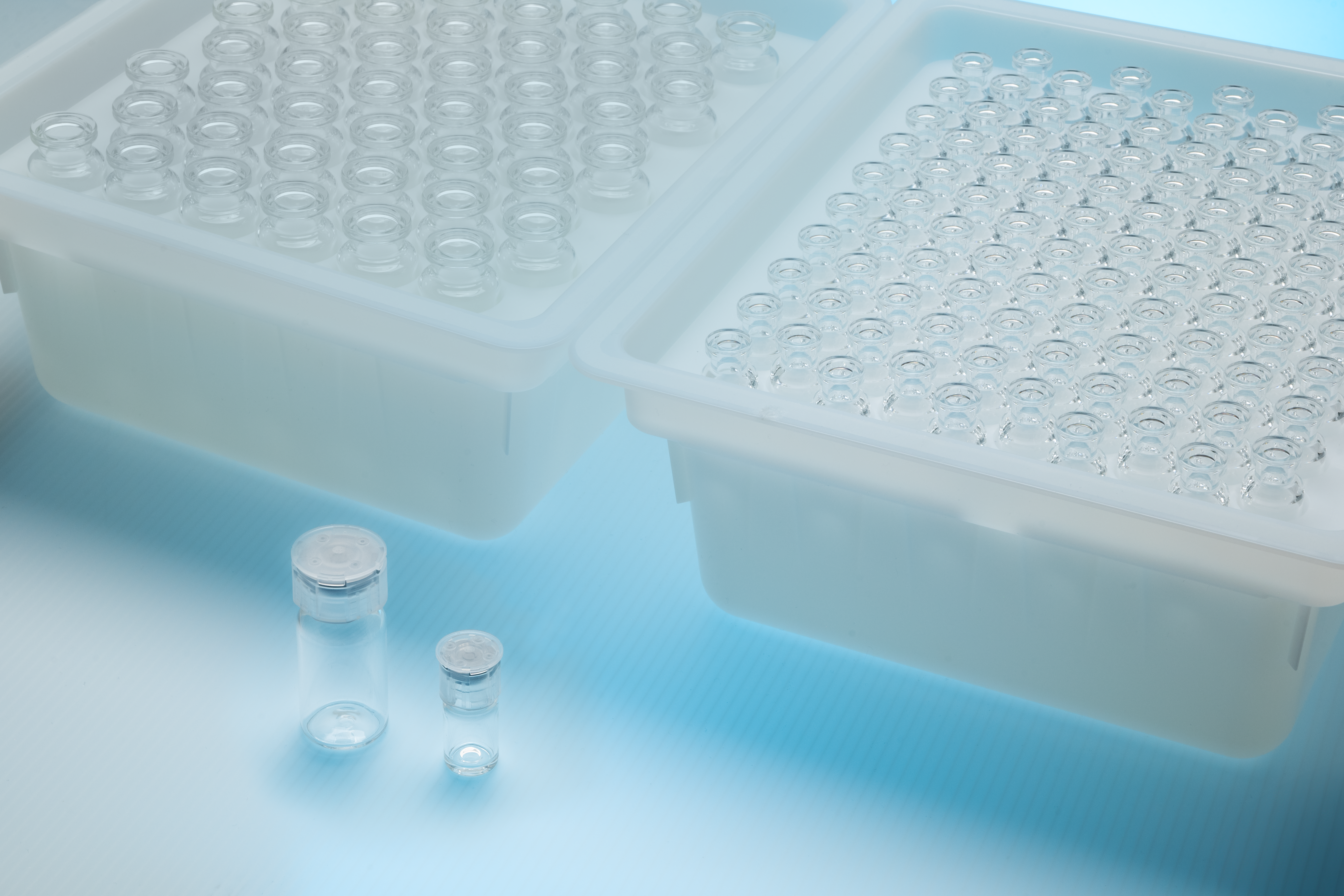 Daikyo Crystal Zenith® (CZ) Ready-to-Use Nested Vials in Tub